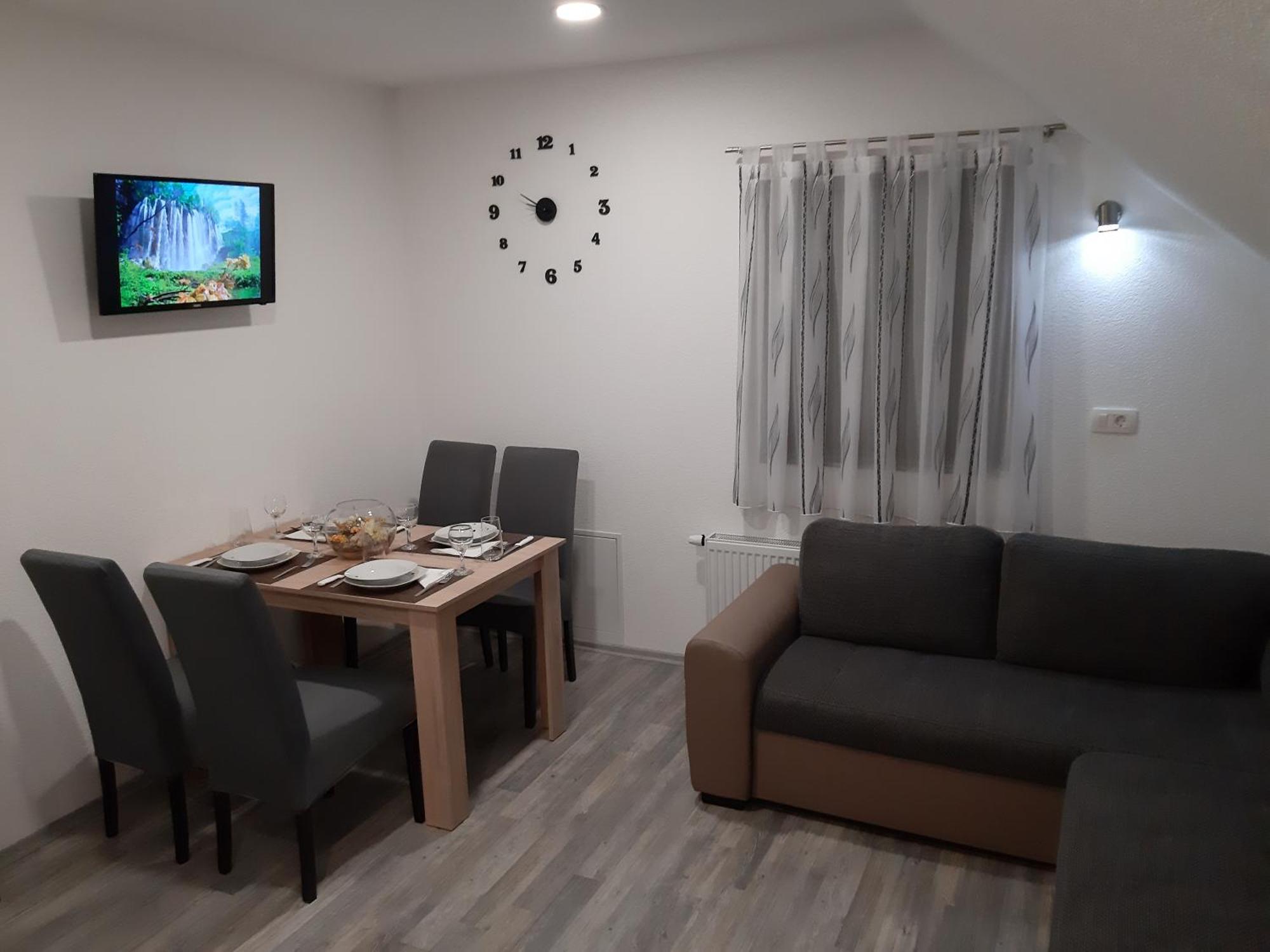 House Naomi Appartement Grabovac  Buitenkant foto