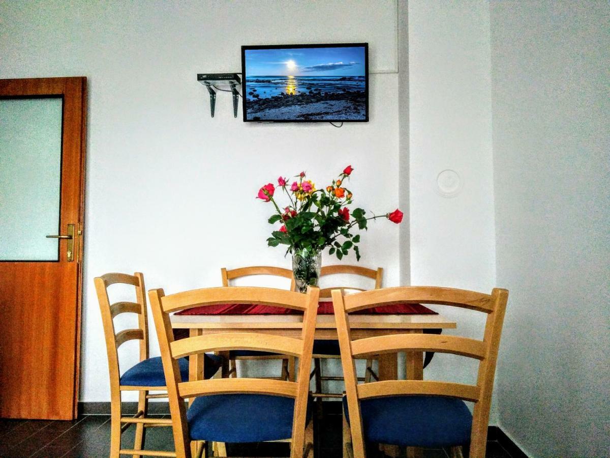 House Naomi Appartement Grabovac  Buitenkant foto