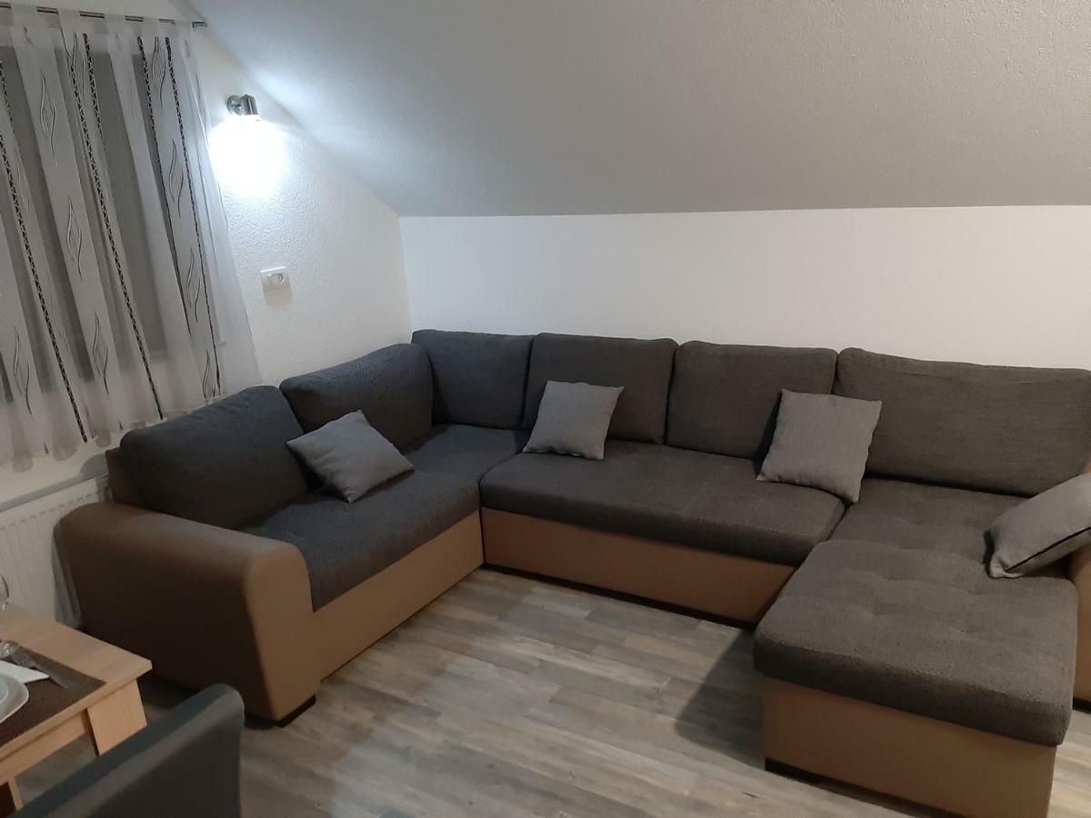 House Naomi Appartement Grabovac  Buitenkant foto